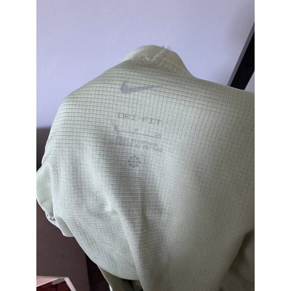 Nike Running Green Draw String Shorts Small - Picture 4 of 5